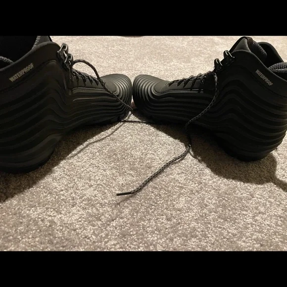 Nike ACG | Shoes | Nike Lunar Boots Rare All Black Water  display picture 1